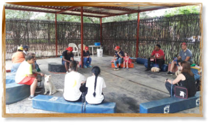 handlers at mckaynine puppy classes in covered training area
